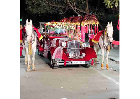 vintage car rental for Pre wedding shoot