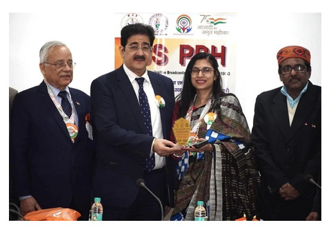 Indian Diaspora Honored at Prestigious Conference in New Delhi