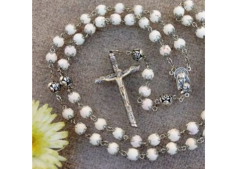 Want to Make a Special Order for Rosaries Out of Roses?