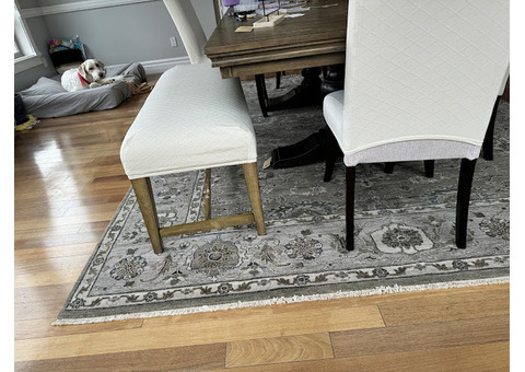 Shop premium rugs at the best store near you | Saraswati Global