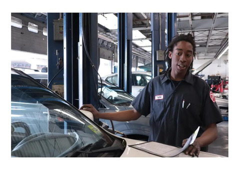 How Automotive Mechanics Can Transition From Employee To