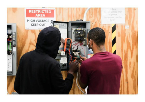 How Training For Industrial Electricians