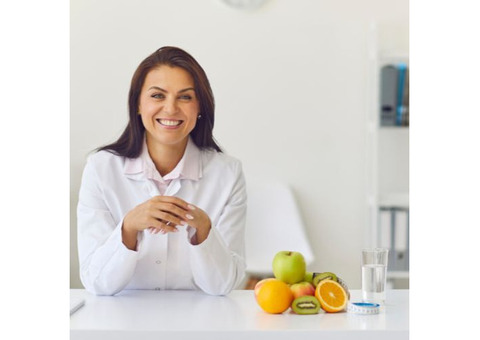 Get an Expert Nutritionist in USA | Holistic Therapy Tribe