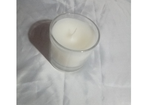 Vanilla and champagne scented candles