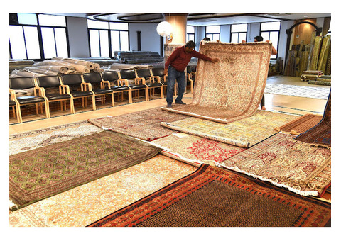 Luxury Living with High-End Carpets for Homes | Saraswati Global