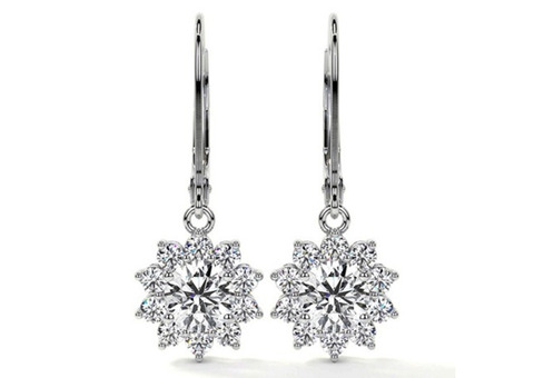 Lab Grown Diamond Stud Earrings at Best Price
