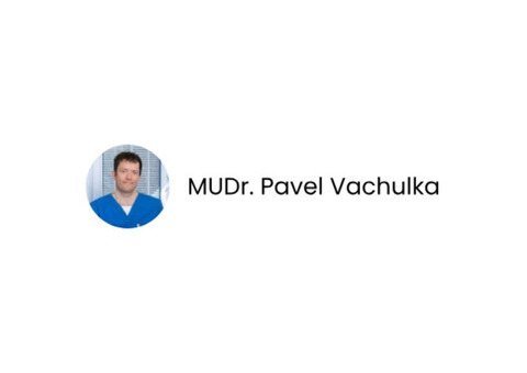 Zubní implantáty a stomatologie | Pavel Vachulka