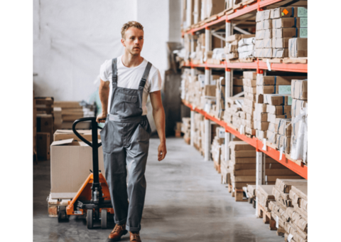 Freight Forwarding in Toronto for Secure and Timely Delivery