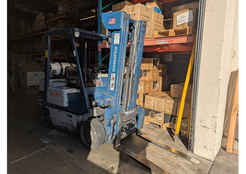 Komatsu FG25ST-11 forklift to sell for only $2,500