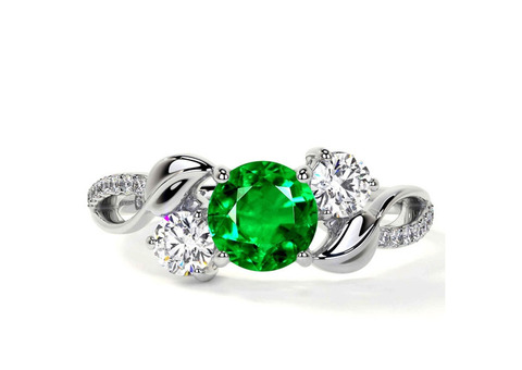 Buy Emerald Ring  in 18k White Gold