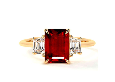 AAAA Quality Womens Ruby Rings Available on Online