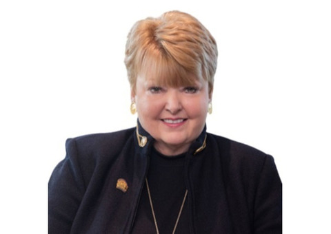 Teresa Kinney - Chief Executive Officer