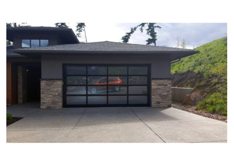 Stylish Glass Garage Doors in Orange County